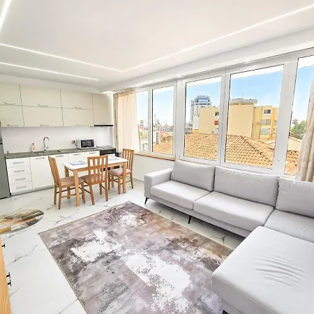 Modern Center View In Lejlighed *
